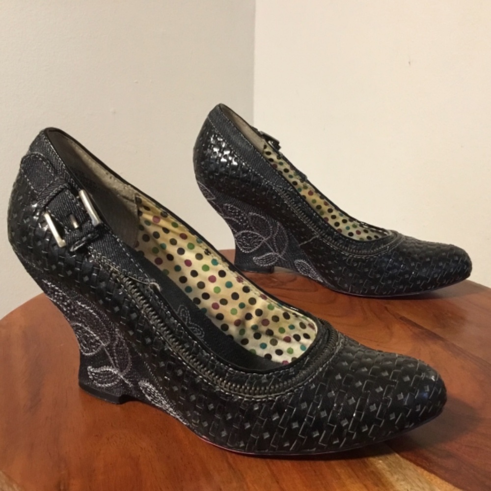 Vintage Kenzie Black Floral Wedge Size 8.5 - Picture 4 of 11